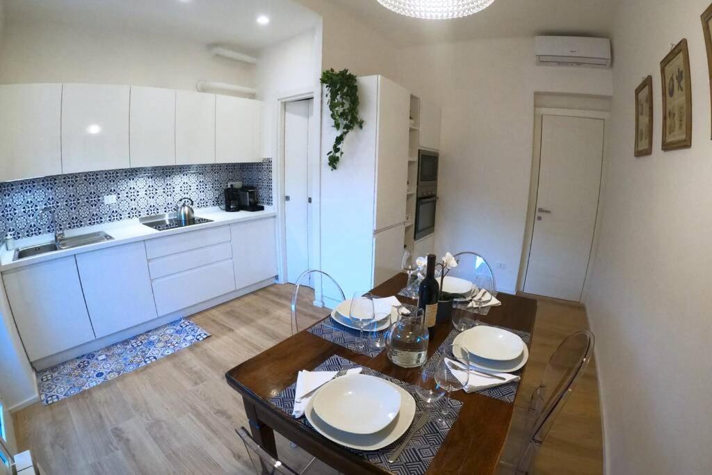 Elegance House Apartment La Spezia Ngoại thất bức ảnh